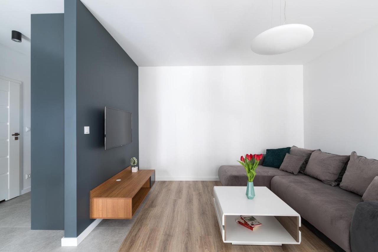 Luksusowy Apartament Przy Targach Poznań Exteriör bild