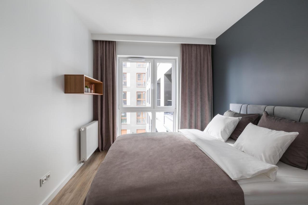 Luksusowy Apartament Przy Targach Poznań Exteriör bild