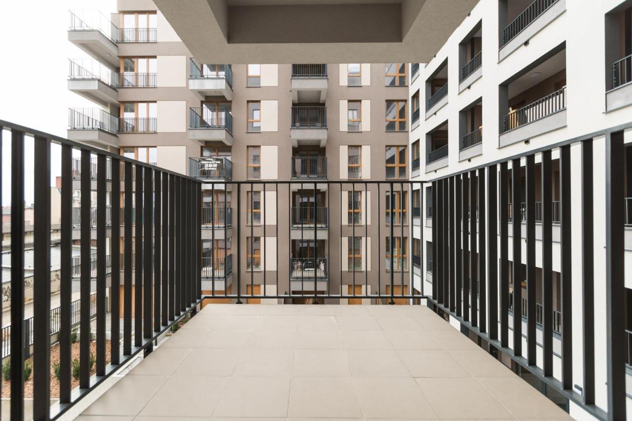 Luksusowy Apartament Przy Targach Poznań Exteriör bild